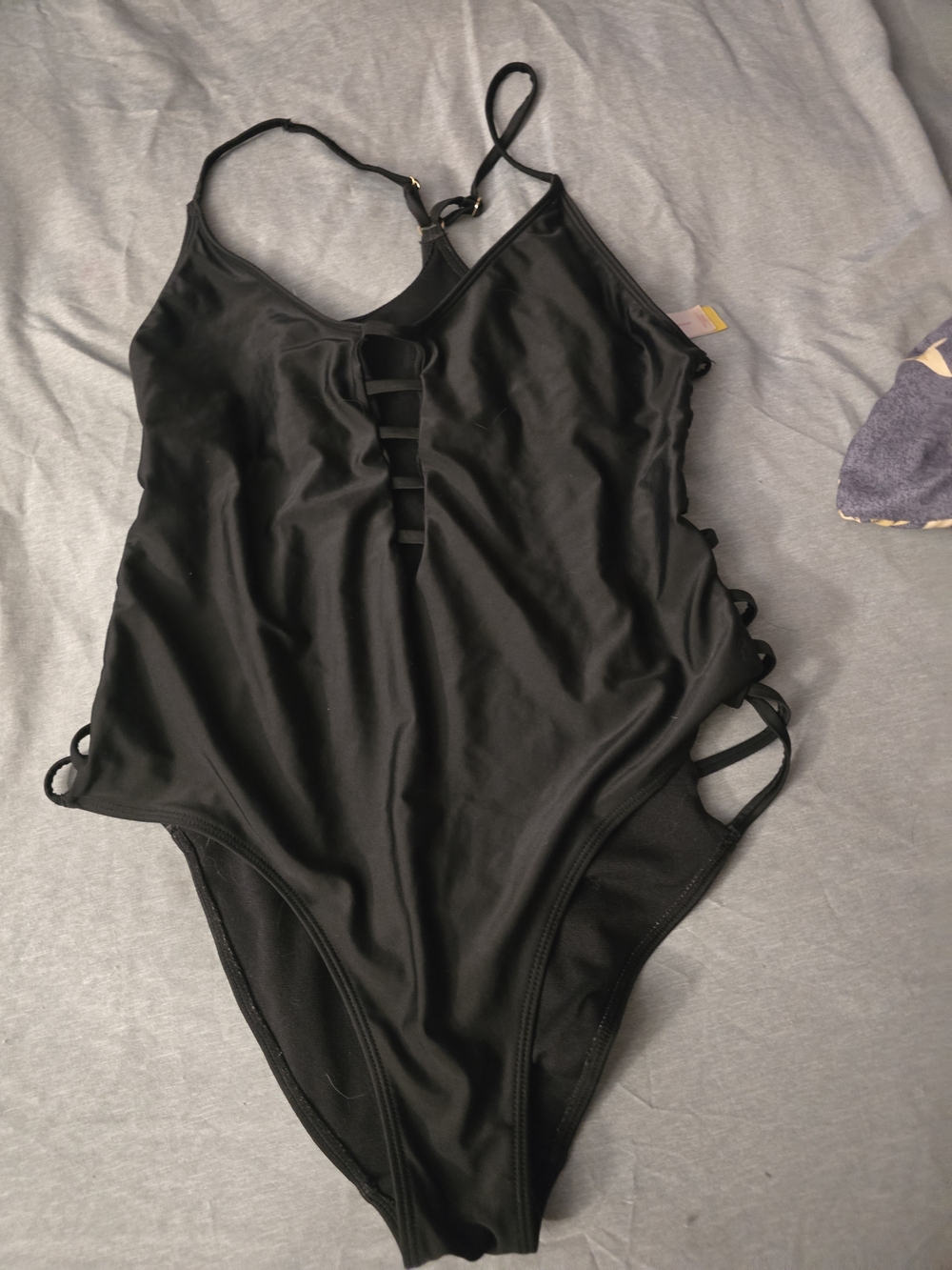 Size Lg Swimsuits